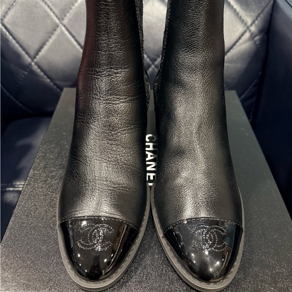 CHANEL Short Boot